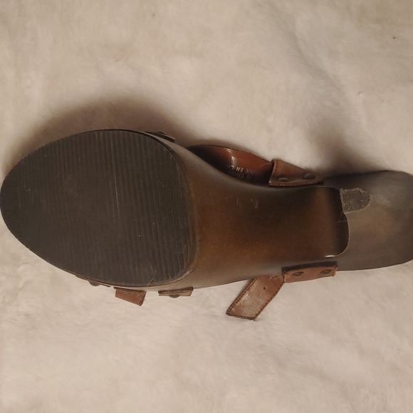 7.5 BROWN LEATHER STRAPPY HEEL SANDALS! SO SEXY! - Picture 4 of 5